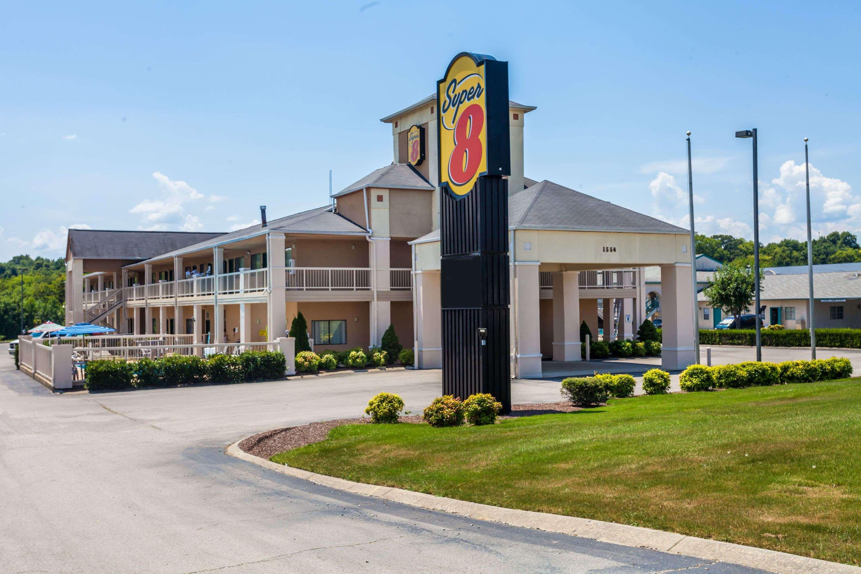 ซูเปอร์ 8 บาย วินด์แฮม โคลัมเบีย Hotel ภายนอก รูปภาพ