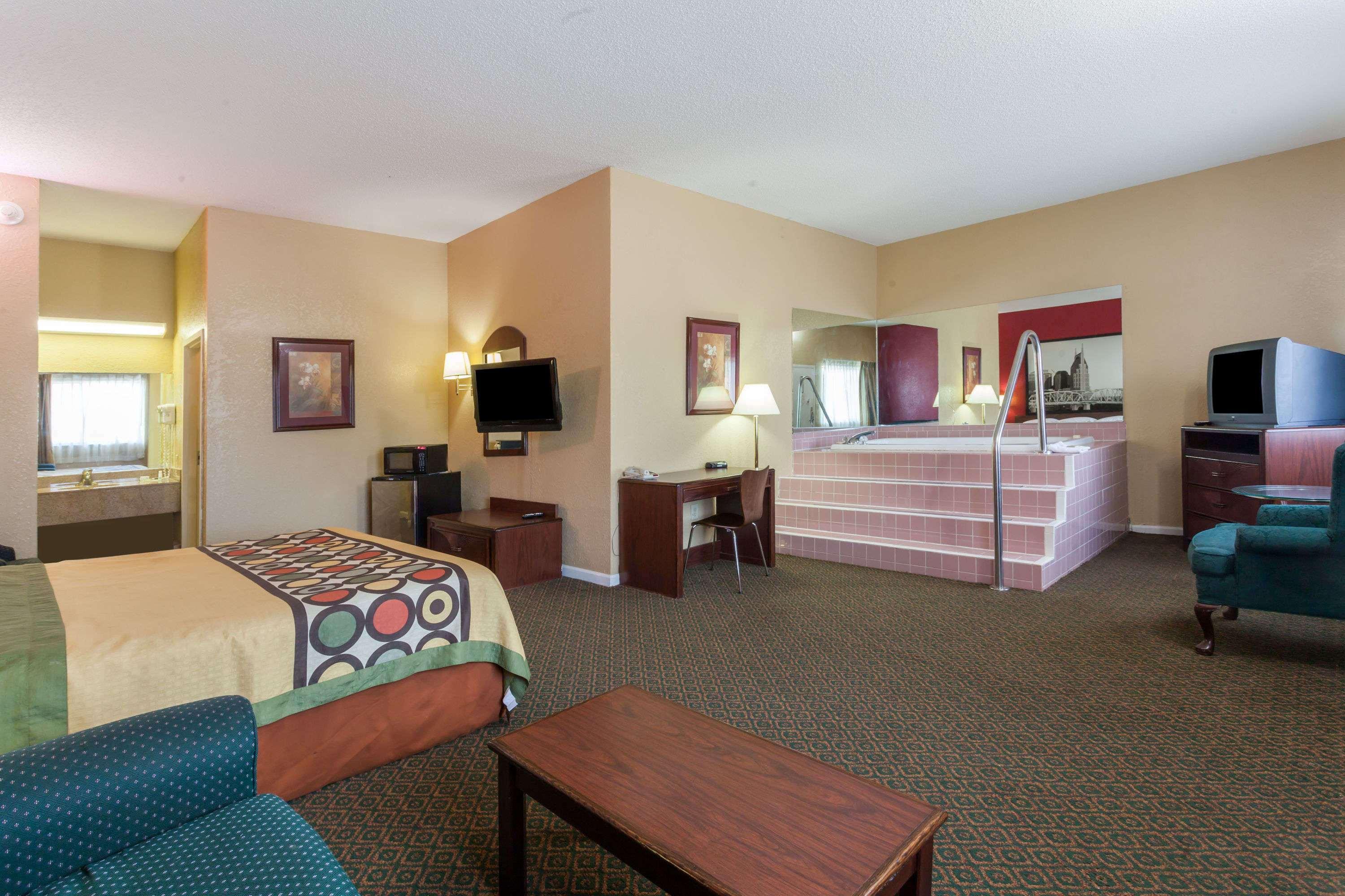 ซูเปอร์ 8 บาย วินด์แฮม โคลัมเบีย Hotel ภายนอก รูปภาพ