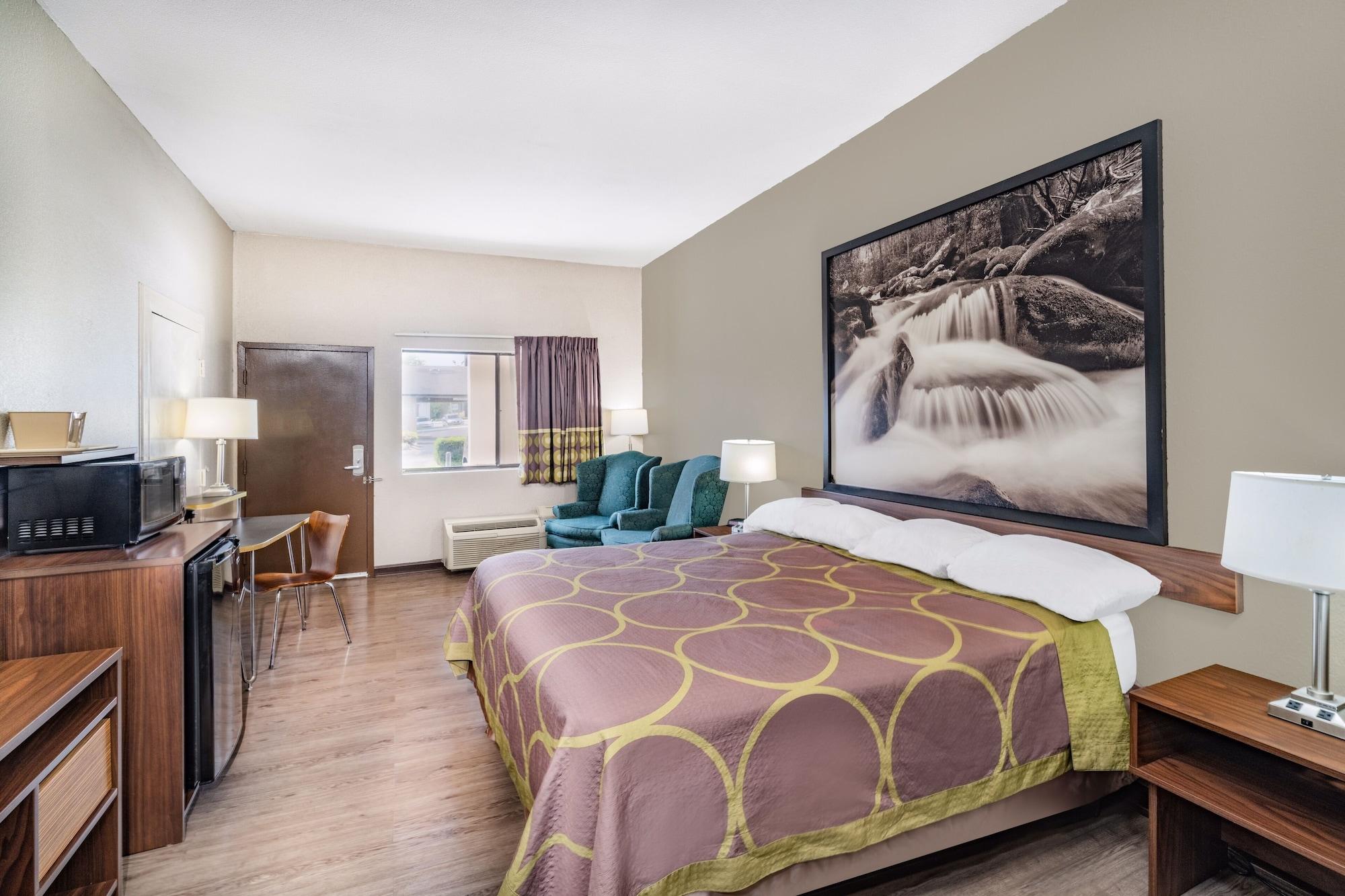 ซูเปอร์ 8 บาย วินด์แฮม โคลัมเบีย Hotel ภายนอก รูปภาพ